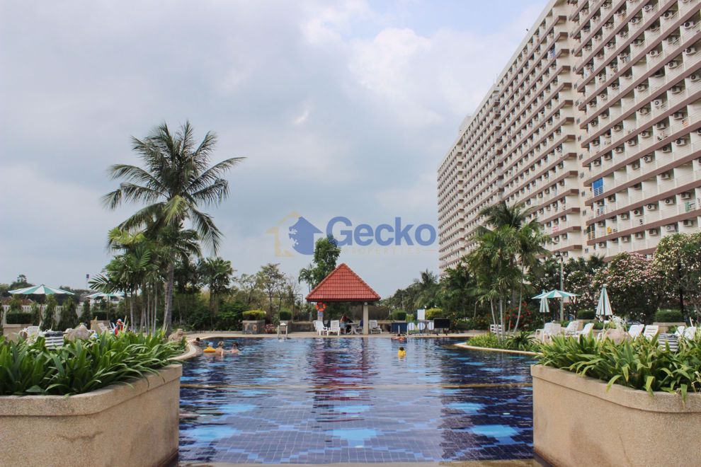 Jomtien Beach Condo Jomtien Rent ฿ 8,000 Studio 1 Bathroom Living Size 32 Sqm