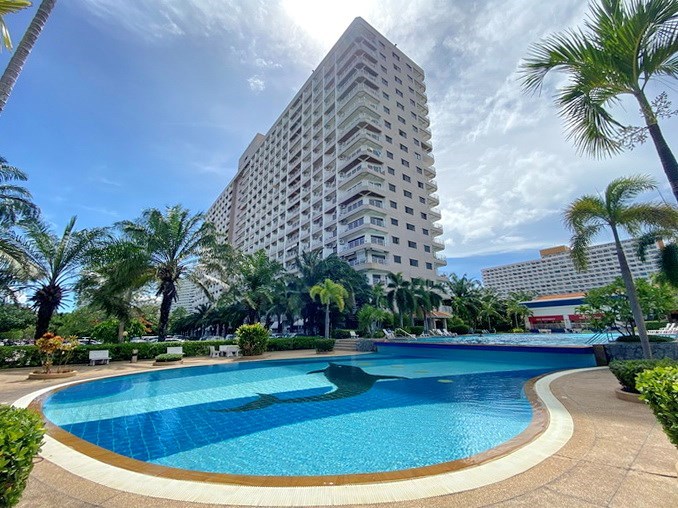 Fully Furnished
View Type: Partial Sea View
Sales Price: ฿ 1,600,000 